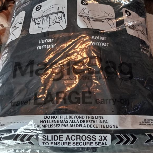 Ralph Lauren Long Wool and Cashmere Coat/44R w/ Leather M Gloves - Picture 13 of 13